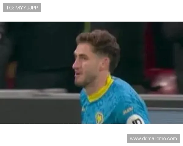 赫拉芬贝赫对阵狼队全场一射一球传球成功率九成三中场统治力尽显